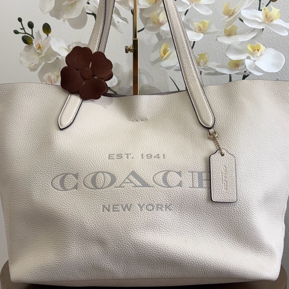 Coach Cream Tote Bag with Brown Accent - Picture 8 of 12